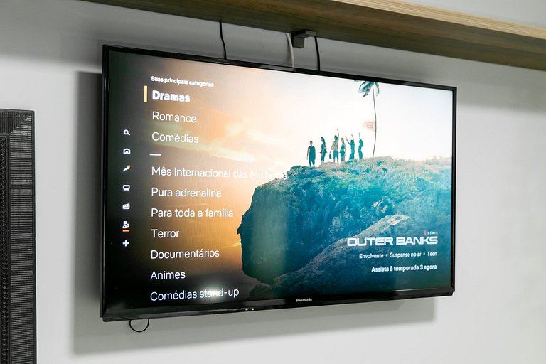 Estúdio c/ garagem Metrô Tietê, ExpoCN e Anhembi
