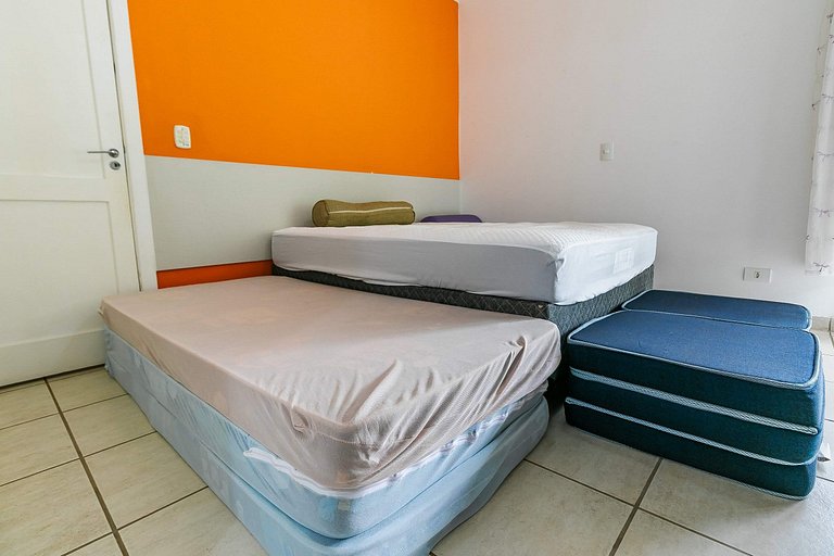Um achado condomínio fechado piscina climatizada