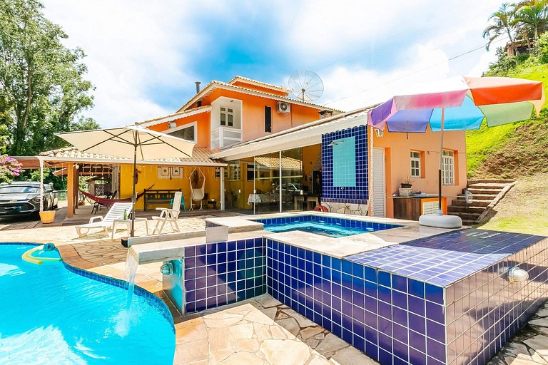 Um achado condomínio fechado piscina climatizada