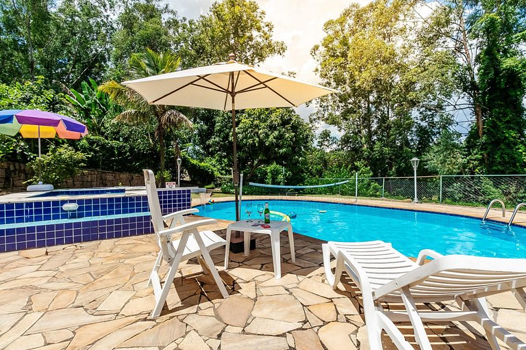 Um achado condomínio fechado piscina climatizada