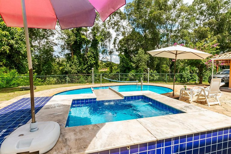 Um achado condomínio fechado piscina climatizada