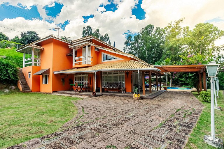 Um achado condomínio fechado piscina climatizada